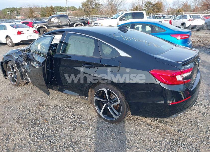 Photo 3 of 2022 Honda Accord HYBRID SPORT (VIN 1HGCV3F27NA011881)