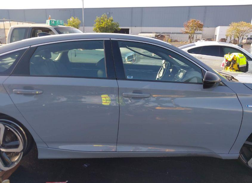 Photo 12 of 2022 Honda Accord HYBRID SPORT (VIN 1HGCV3F27NA037946)