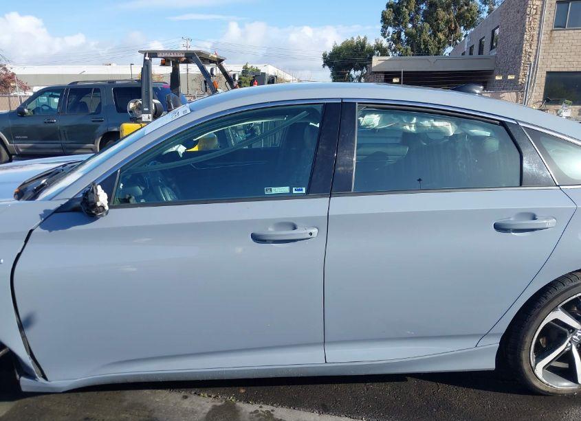 Photo 13 of 2022 Honda Accord HYBRID SPORT (VIN 1HGCV3F27NA037946)