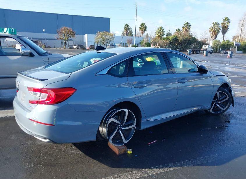 Photo 4 of 2022 Honda Accord HYBRID SPORT (VIN 1HGCV3F27NA037946)