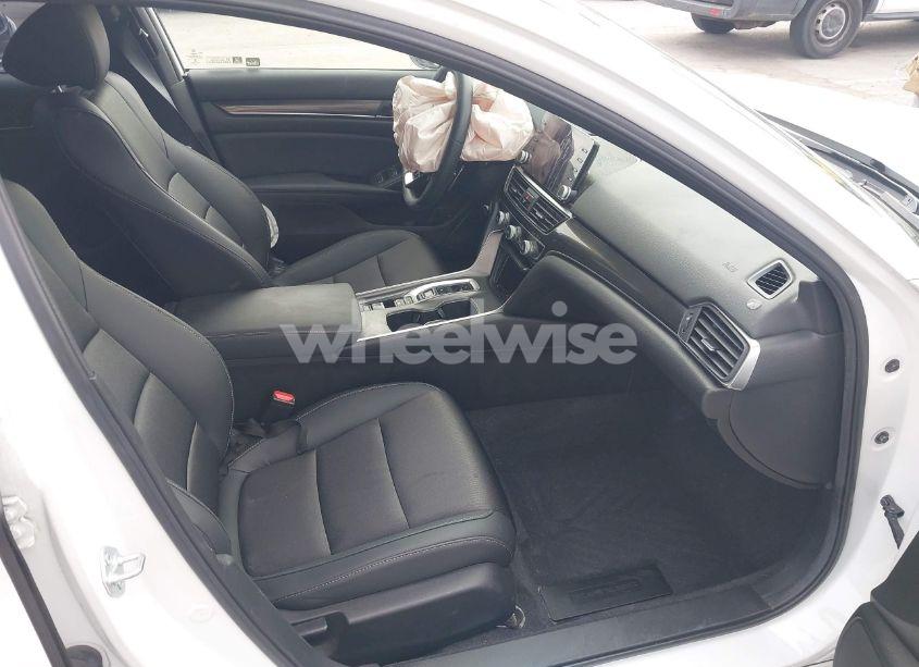 Photo 5 of 2022 Honda Accord HYBRID SPORT (VIN 1HGCV3F27NA038904)