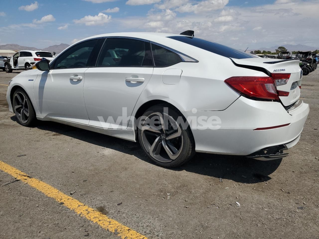 Photo 2 of 2022 HONDA ACCORD HYBRID SPORT (VIN 1HGCV3F28NA020458)