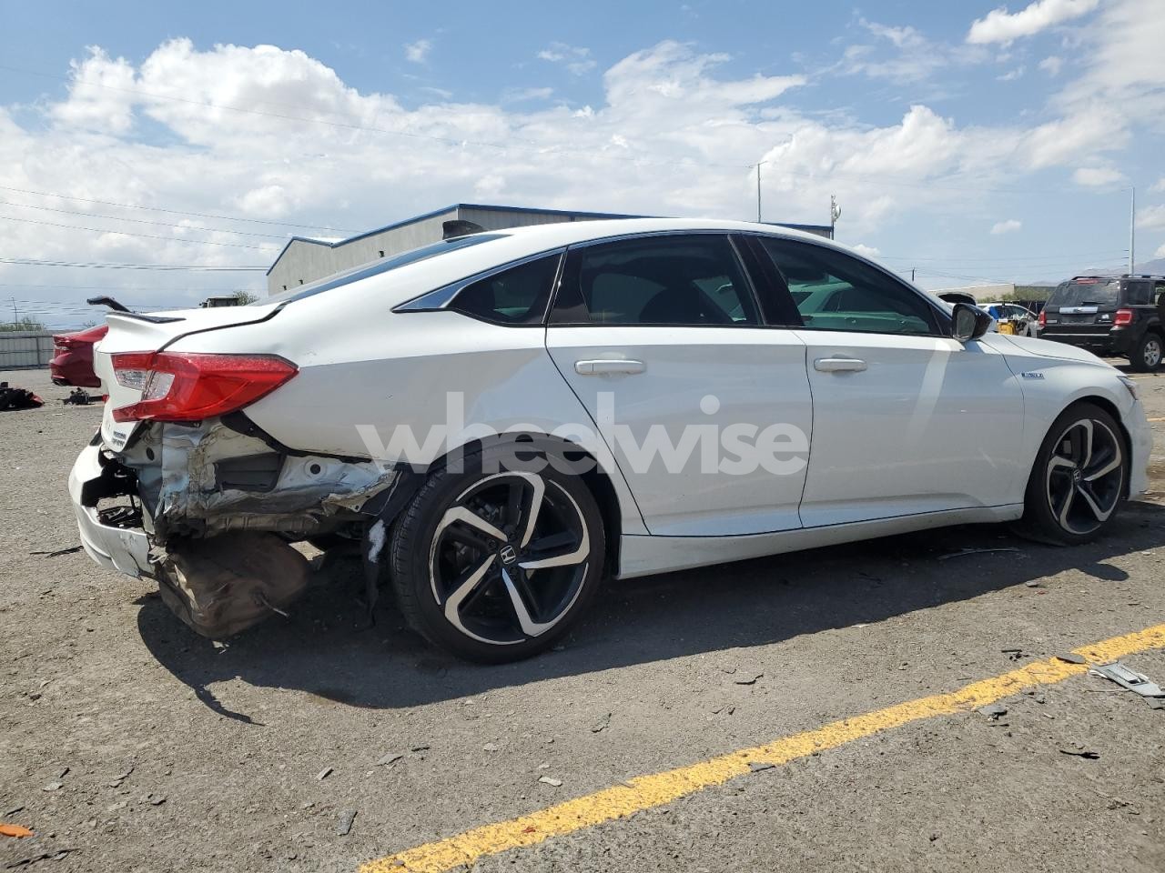 Photo 3 of 2022 HONDA ACCORD HYBRID SPORT (VIN 1HGCV3F28NA020458)