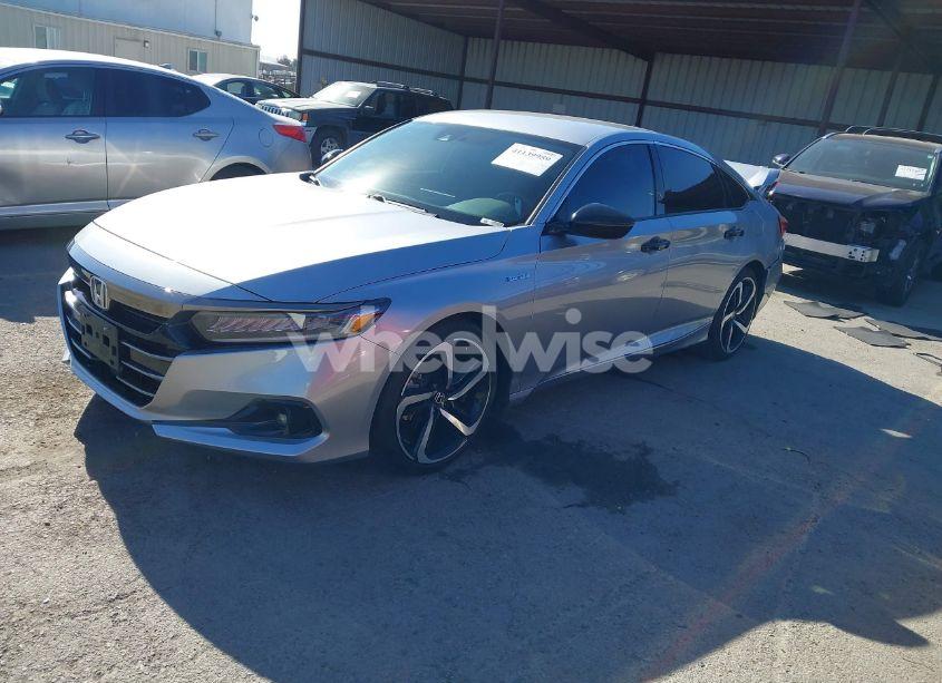 Photo 2 of 2022 Honda Accord HYBRID SPORT (VIN 1HGCV3F28NA034098)