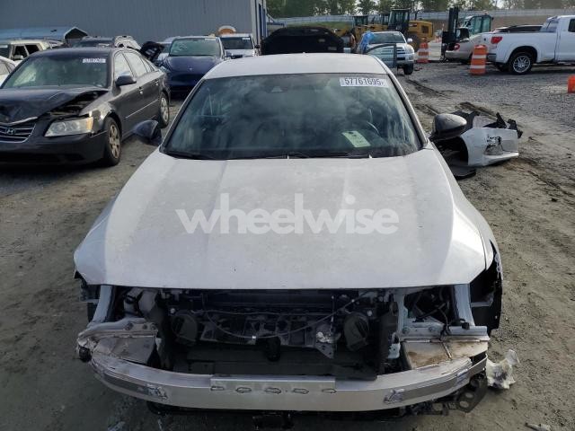 Photo 3 of 2022 HONDA ACCORD HYBRID SPORT (VIN 1HGCV3F28NA034604)