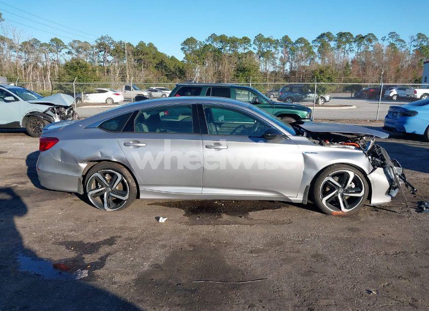 Photo 13 of 2022 Honda Accord HYBRID SPORT (VIN 1HGCV3F28NA038541)