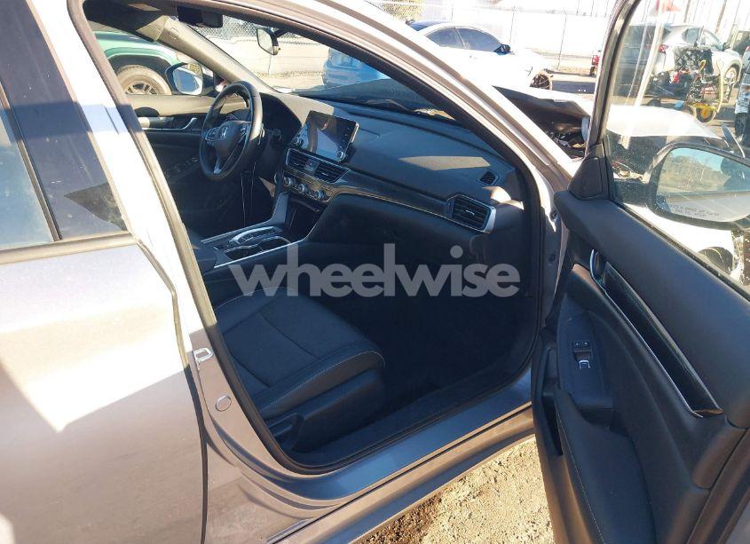 Photo 5 of 2022 Honda Accord HYBRID SPORT (VIN 1HGCV3F28NA038541)