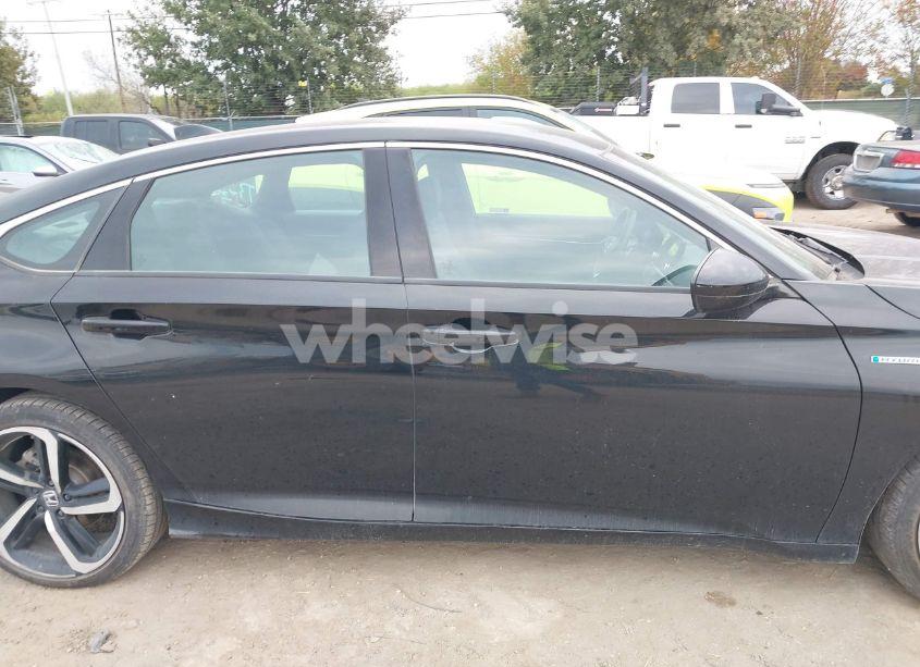 Photo 14 of 2022 Honda Accord HYBRID SPORT (VIN 1HGCV3F29NA019500)