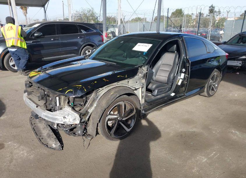 Photo 2 of 2022 Honda Accord HYBRID SPORT (VIN 1HGCV3F29NA042937)