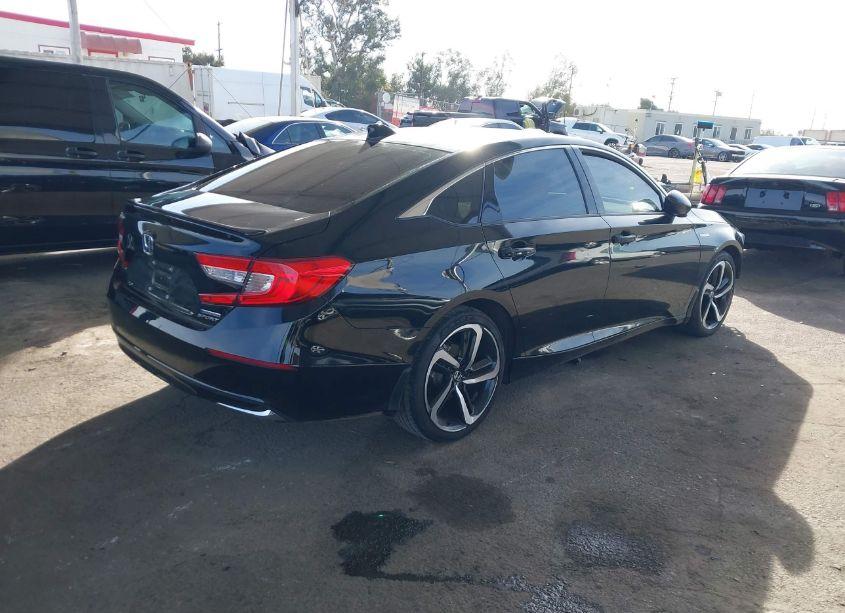 Photo 4 of 2022 Honda Accord HYBRID SPORT (VIN 1HGCV3F29NA042937)