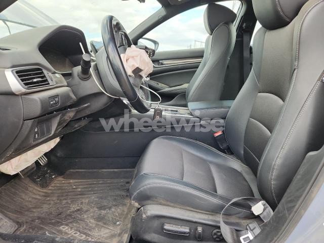 Photo 3 of 2022 HONDA ACCORD HYBRID SPORT (VIN 1HGCV3F2XNA029842)