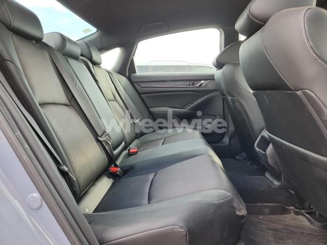 Photo 4 of 2022 HONDA ACCORD HYBRID SPORT (VIN 1HGCV3F2XNA029842)