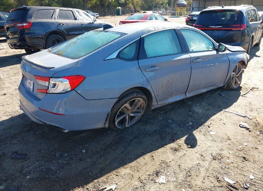 Photo 4 of 2022 Honda Accord HYBRID SPORT (VIN 1HGCV3F2XNA032708)