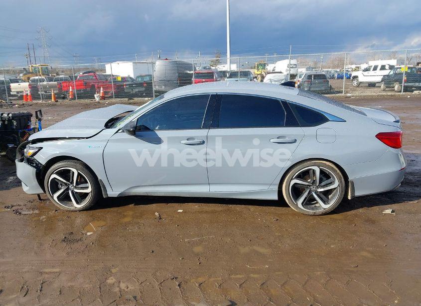 Photo 14 of 2022 Honda Accord HYBRID SPORT (VIN 1HGCV3F2XNA043675)