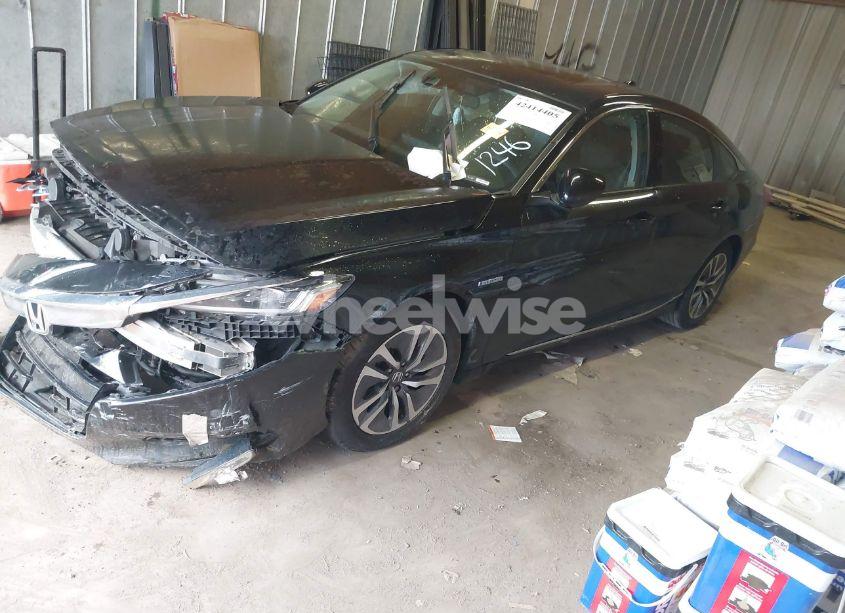Photo 2 of 2020 Honda Accord HYBRID EX (VIN 1HGCV3F45LA011246)