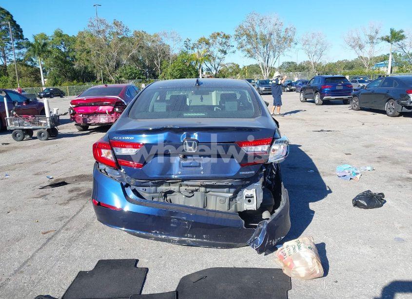 Photo 6 of 2019 Honda Accord HYBRID EX (VIN 1HGCV3F46KA003624)