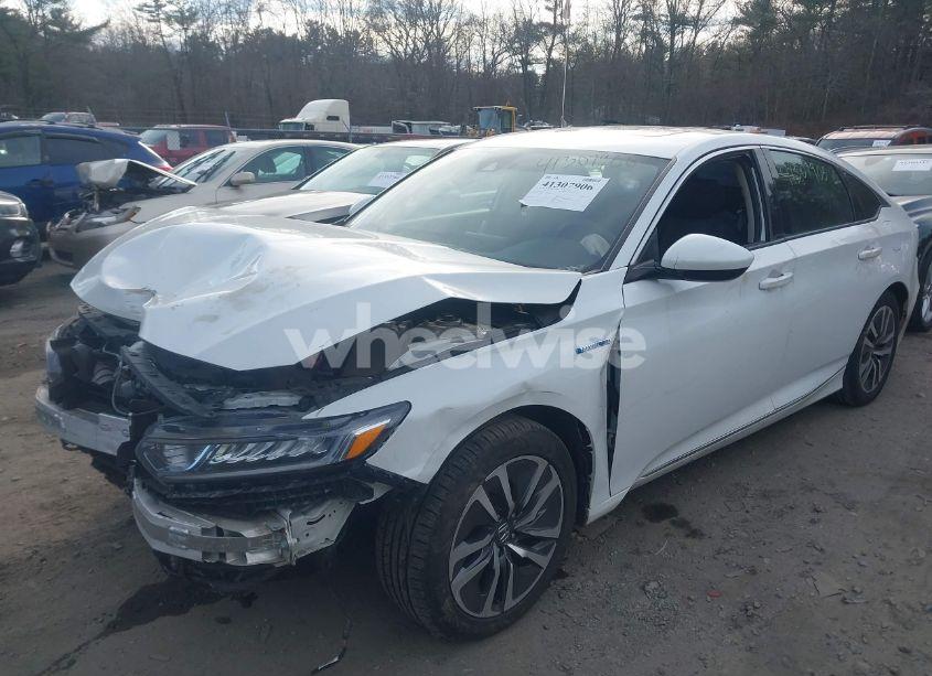 Photo 2 of 2019 Honda Accord HYBRID EX (VIN 1HGCV3F47KA016012)