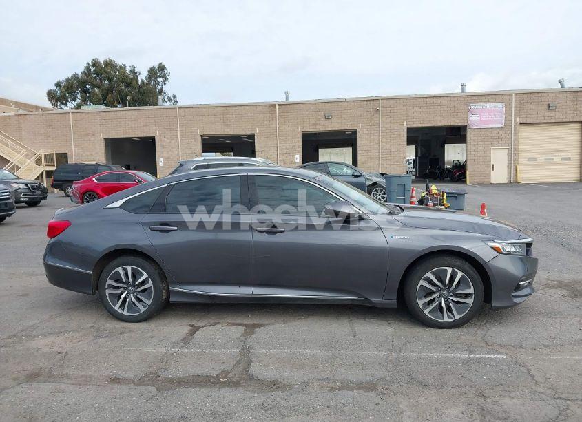 Photo 13 of 2019 Honda Accord HYBRID EX (VIN 1HGCV3F48KA002913)