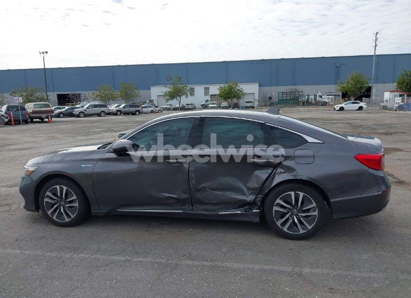 Photo 14 of 2019 Honda Accord HYBRID EX (VIN 1HGCV3F48KA002913)