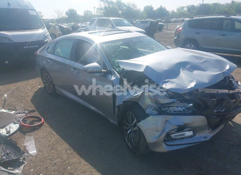 2019 Honda Accord HYBRID EX (VIN 1HGCV3F48KA008906) main photo