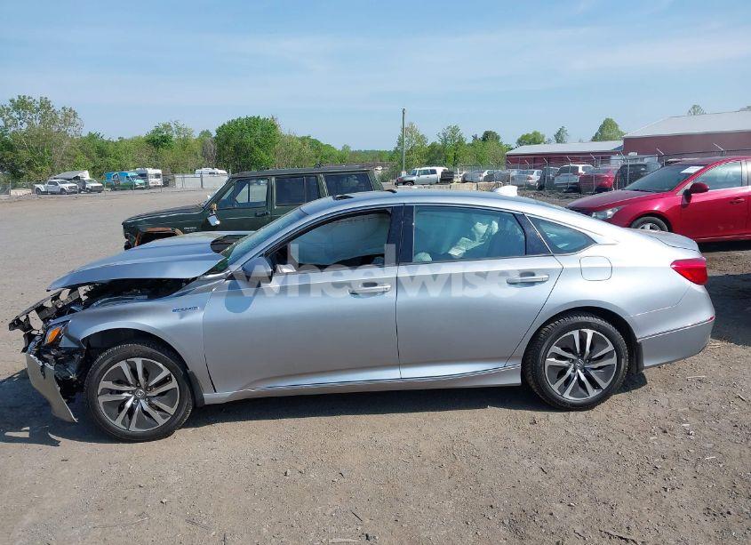 Photo 14 of 2019 Honda Accord HYBRID EX (VIN 1HGCV3F48KA008906)