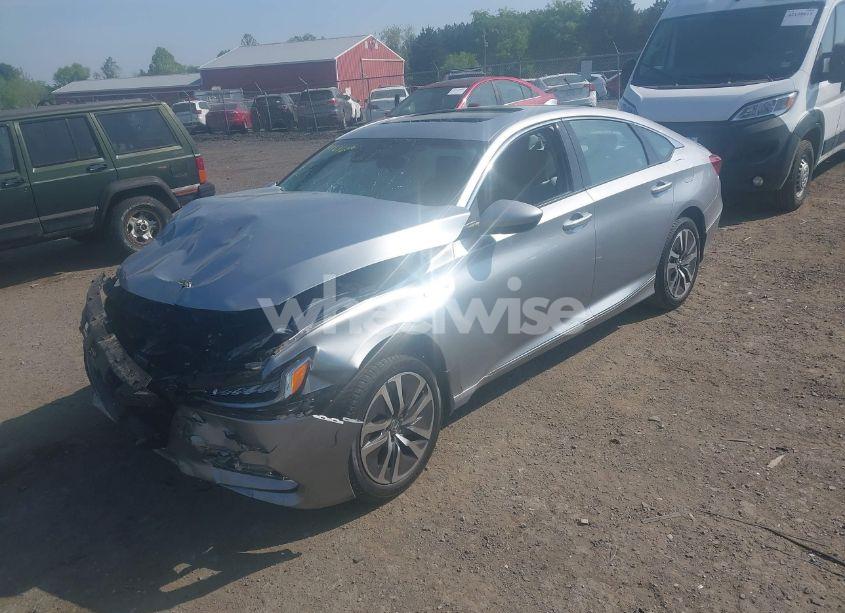 Photo 2 of 2019 Honda Accord HYBRID EX (VIN 1HGCV3F48KA008906)