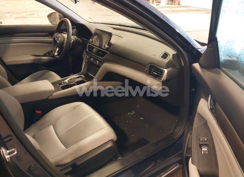 Photo 5 of 2018 Honda Accord HYBRID EX (VIN 1HGCV3F49JA008640)