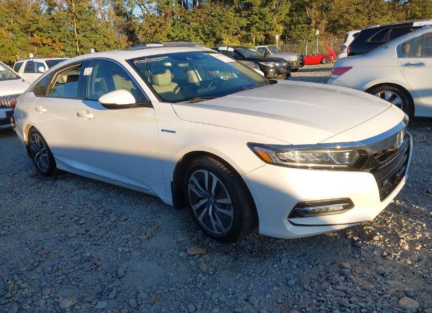 2018 Honda Accord HYBRID EX-L (VIN 1HGCV3F51JA015526) main photo
