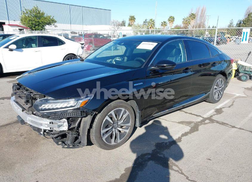 Photo 2 of 2022 Honda Accord HYBRID EX-L (VIN 1HGCV3F51NA023650)