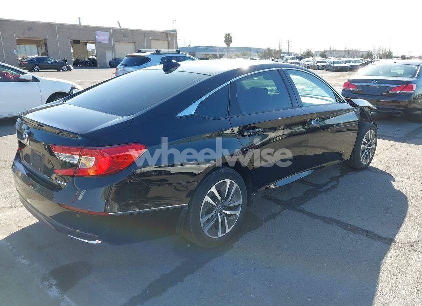 Photo 4 of 2022 Honda Accord HYBRID EX-L (VIN 1HGCV3F51NA023650)
