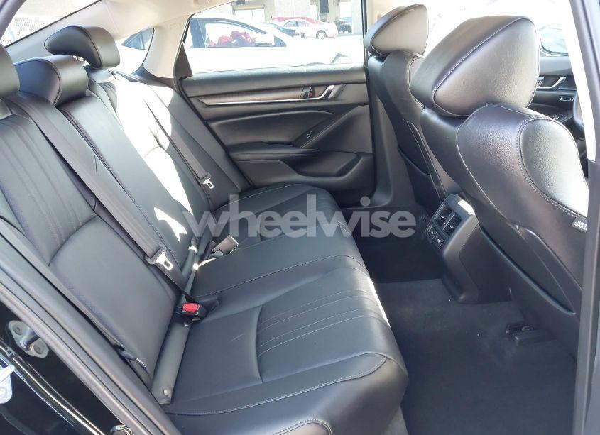 Photo 8 of 2022 Honda Accord HYBRID EX-L (VIN 1HGCV3F51NA023650)