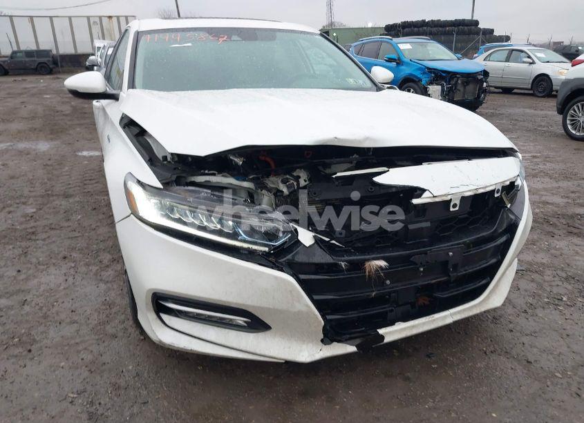 Photo 6 of 2018 Honda Accord HYBRID EX-L (VIN 1HGCV3F52JA015454)