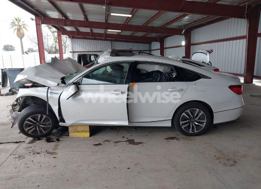 Photo 13 of 2020 Honda Accord (VIN 1HGCV3F53LA010718)