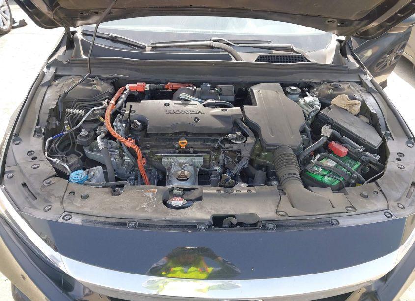 Photo 10 of 2022 Honda Accord HYBRID EX-L (VIN 1HGCV3F54NA002128)