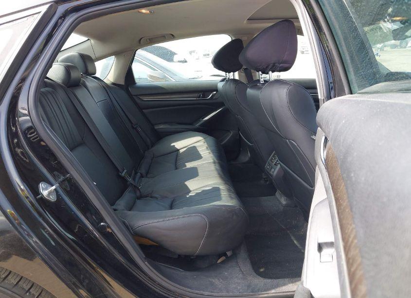 Photo 8 of 2022 Honda Accord HYBRID EX-L (VIN 1HGCV3F54NA002128)