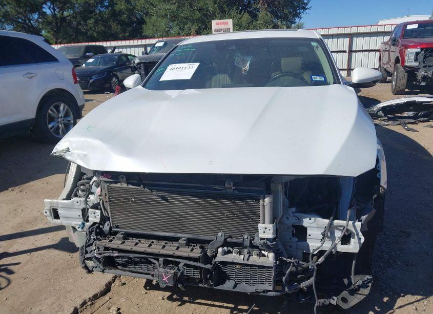 Photo 13 of 2018 Honda Accord HYBRID EX-L (VIN 1HGCV3F55JA011902)