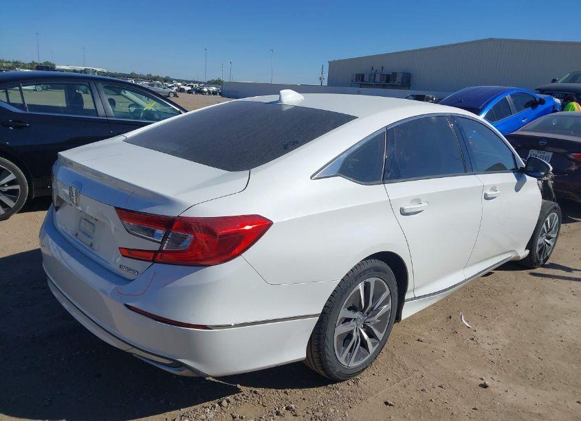 Photo 4 of 2018 Honda Accord HYBRID EX-L (VIN 1HGCV3F55JA011902)