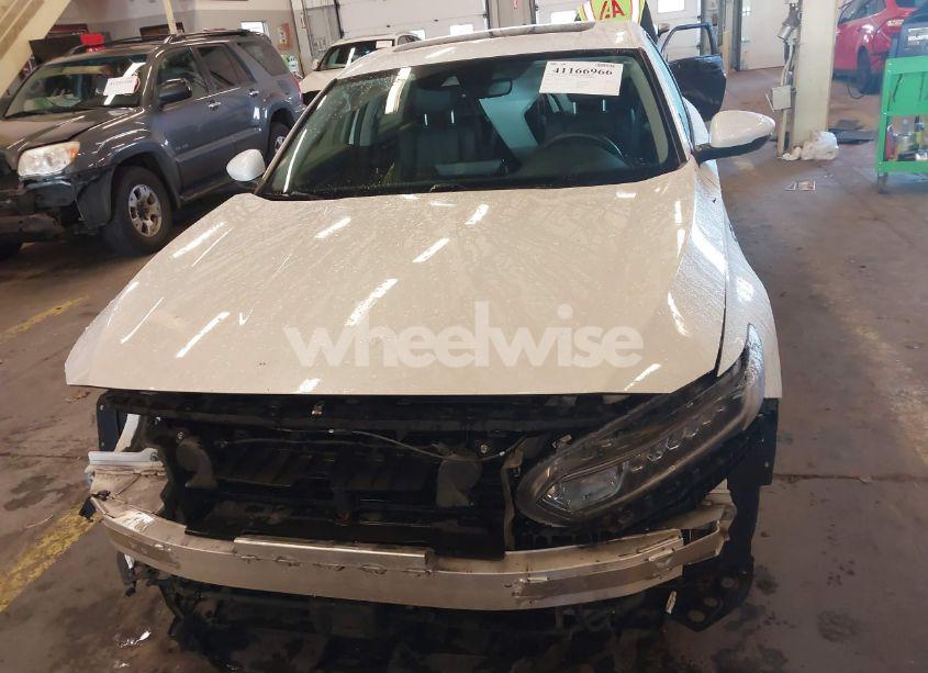 Photo 13 of 2019 Honda Accord HYBRID EX-L (VIN 1HGCV3F55KA018222)