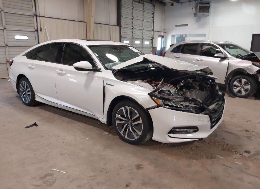 2018 Honda Accord HYBRID EX-L (VIN 1HGCV3F57JA015546) main photo