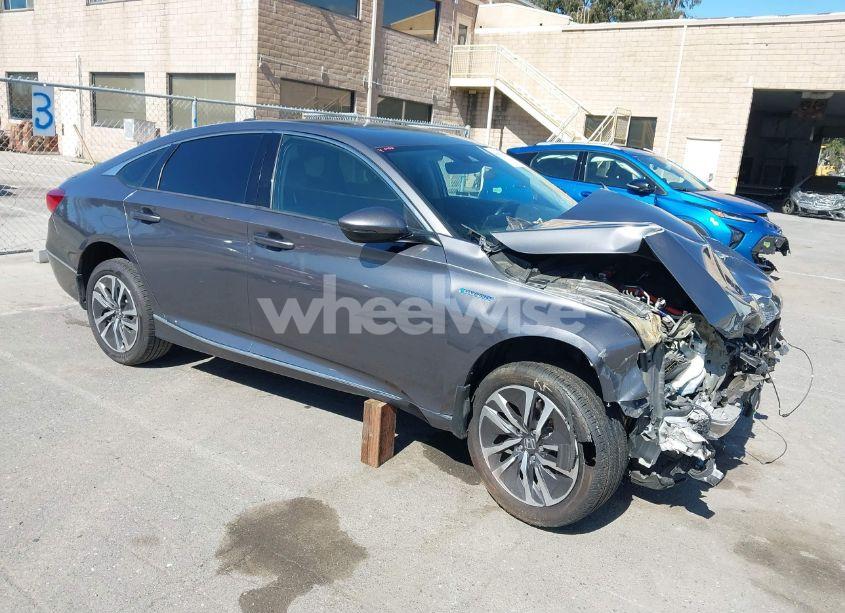 2019 Honda Accord HYBRID EX-L (VIN 1HGCV3F58KA017310) main photo