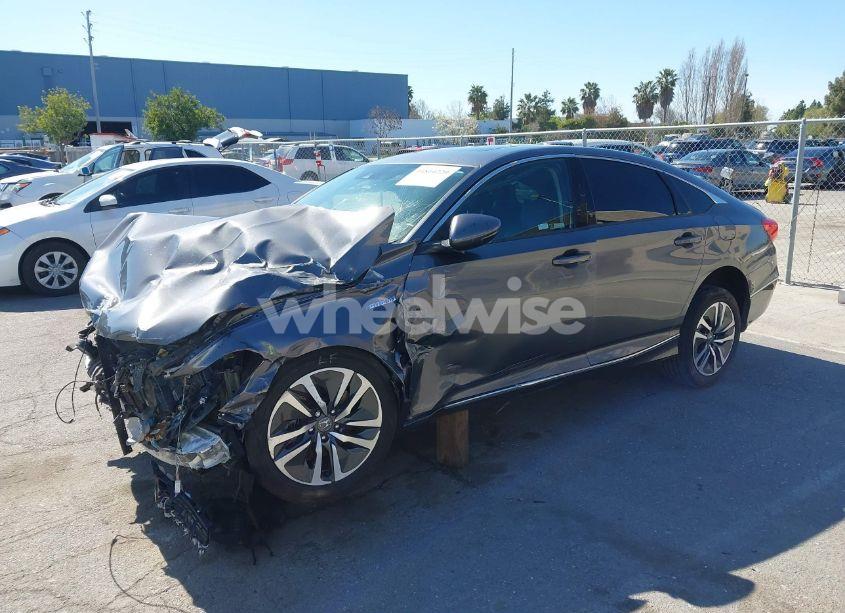 Photo 2 of 2019 Honda Accord HYBRID EX-L (VIN 1HGCV3F58KA017310)