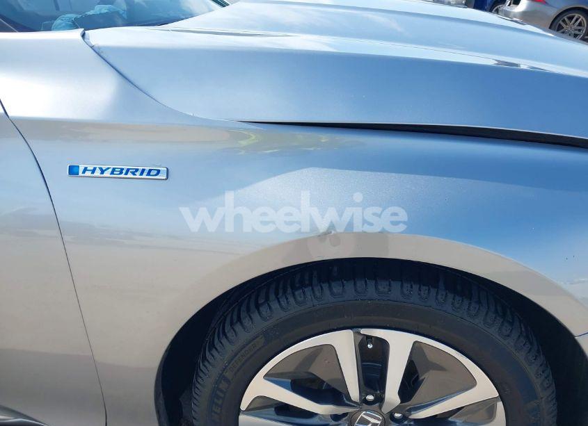 Photo 19 of 2020 Honda Accord HYBRID EX-L (VIN 1HGCV3F58LA001335)