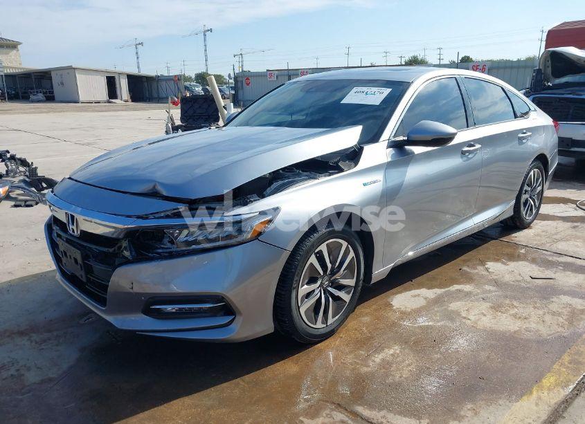 Photo 2 of 2020 Honda Accord HYBRID EX-L (VIN 1HGCV3F58LA001335)