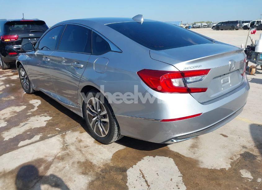 Photo 3 of 2020 Honda Accord HYBRID EX-L (VIN 1HGCV3F58LA001335)