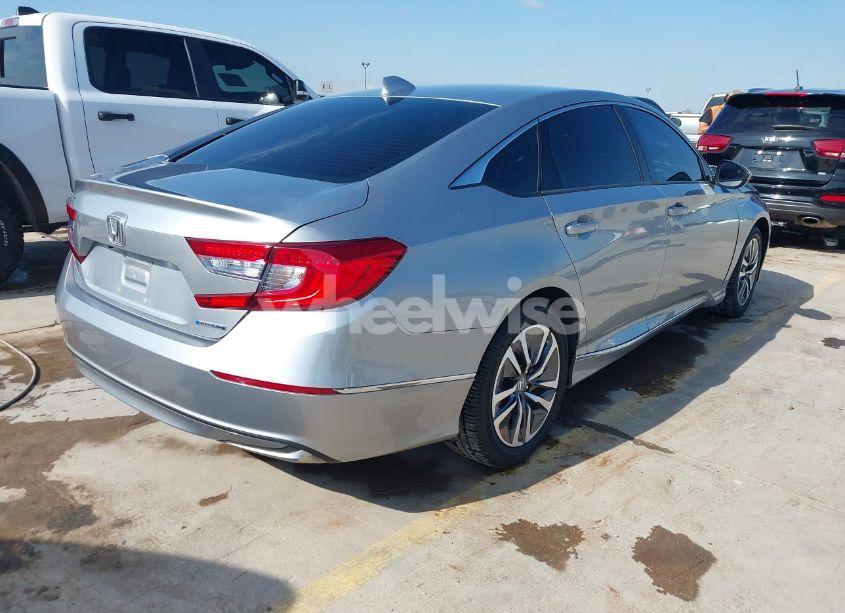 Photo 4 of 2020 Honda Accord HYBRID EX-L (VIN 1HGCV3F58LA001335)