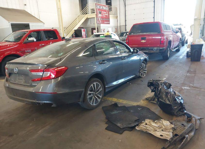 Photo 4 of 2018 Honda Accord HYBRID EX-L (VIN 1HGCV3F59JA000207)