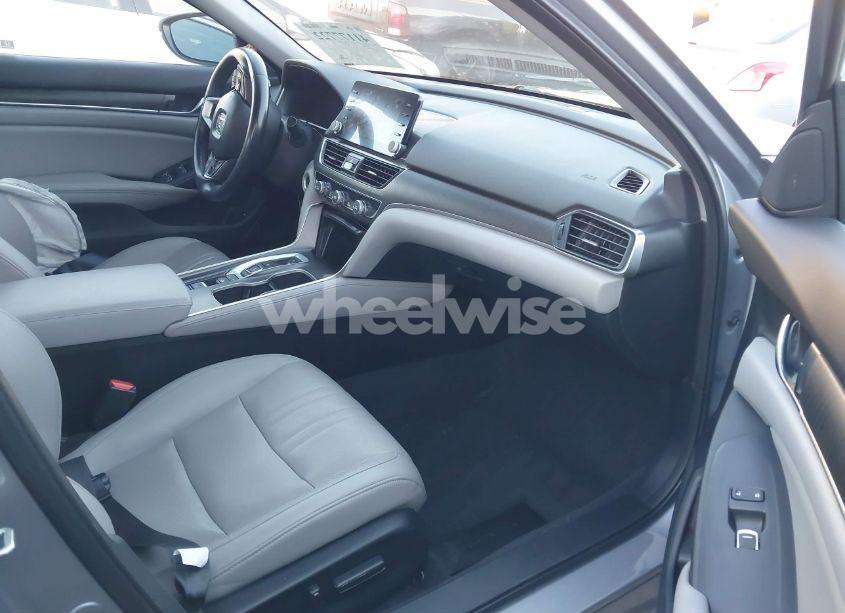 Photo 5 of 2020 Honda Accord HYBRID EX-L (VIN 1HGCV3F59LA006561)