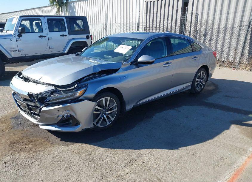 Photo 2 of 2022 Honda Accord HYBRID EX-L (VIN 1HGCV3F59NA015196)