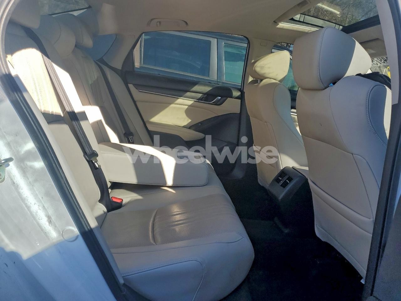 Photo 10 of 2020 HONDA ACCORD TOURING HYBRID (VIN 1HGCV3F90LA007813)