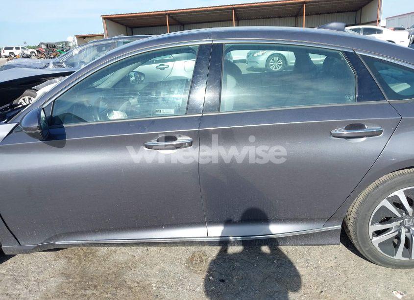 Photo 15 of 2020 Honda Accord HYBRID TOURING (VIN 1HGCV3F90LA013434)